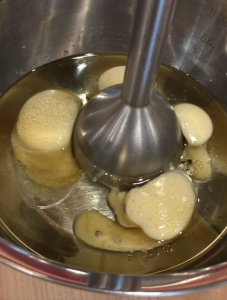 マヨネーズの乳化